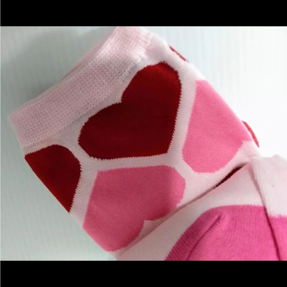 Kate‎ Spade New York Womens Crew Socks 3 Pack, one size Valentine's Day Hearts
